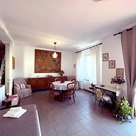 Da Chiara Apartment *